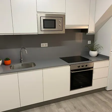 Toleria Miramar アパート *